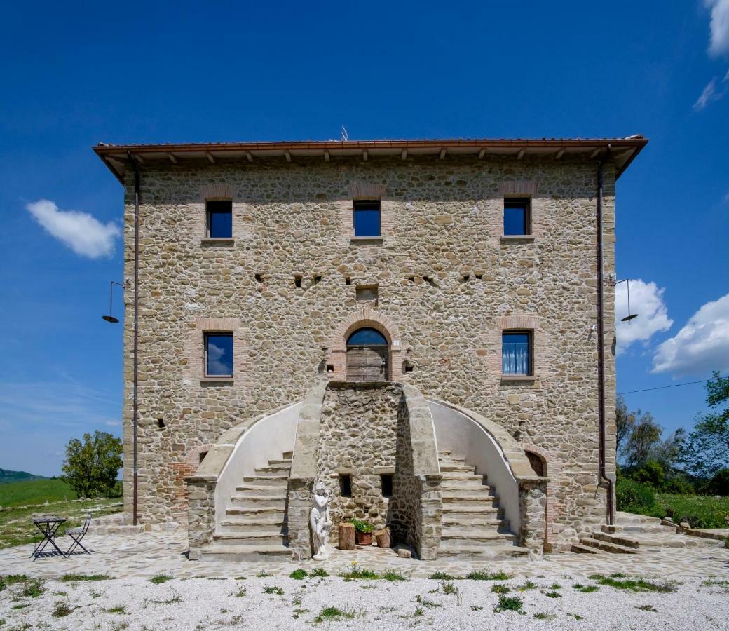 Palazzo Serre - Natura & Piscina サン・レーオ エクステリア 写真